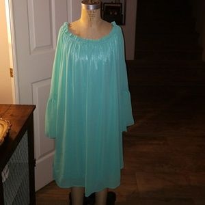 Off shoulder baby doll dress